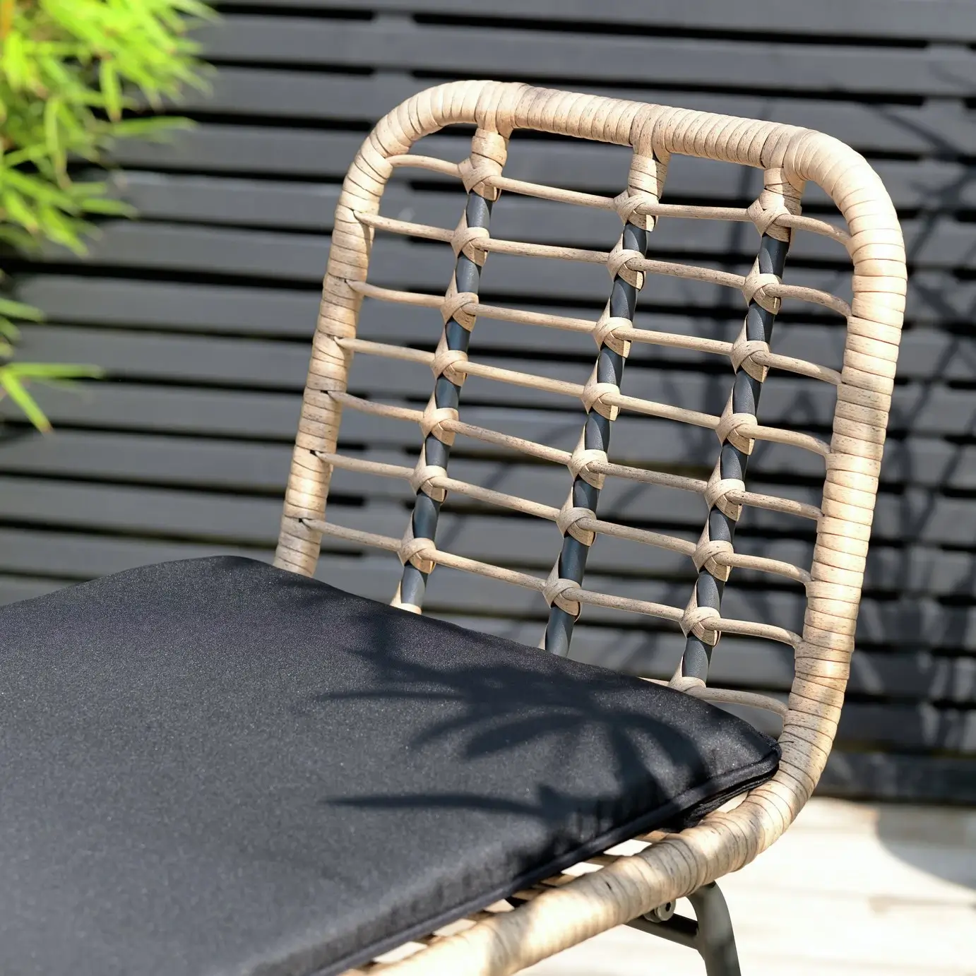 Bamboo And Iron Bar Set - Attractive Black Color